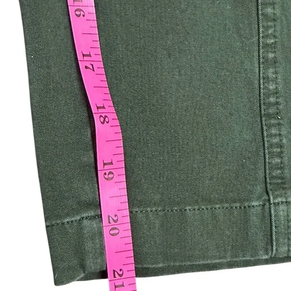Coldwater Creek Natural Fit Capri Front Seam Stretch Waist Army Green. Sz 12 - Picture 7 of 8